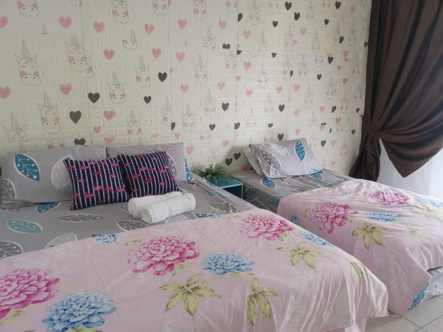 12 Pax Skyview Homestay 2 Family Room 2R2B Golden Hills Mountain View Genting Highland Genting Highlands Eksteriør billede
