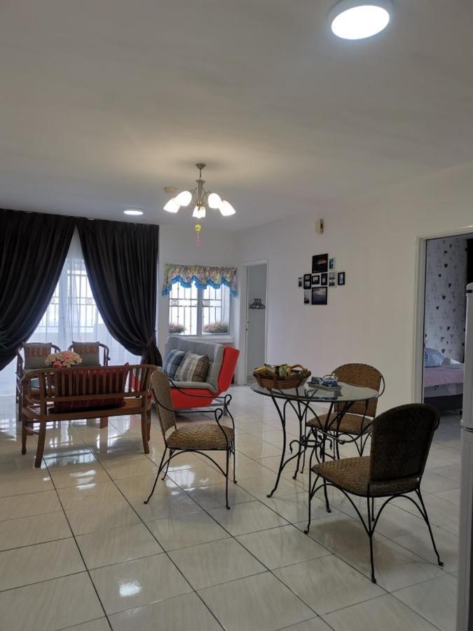 12 Pax Skyview Homestay 2 Family Room 2R2B Golden Hills Mountain View Genting Highland Genting Highlands Eksteriør billede