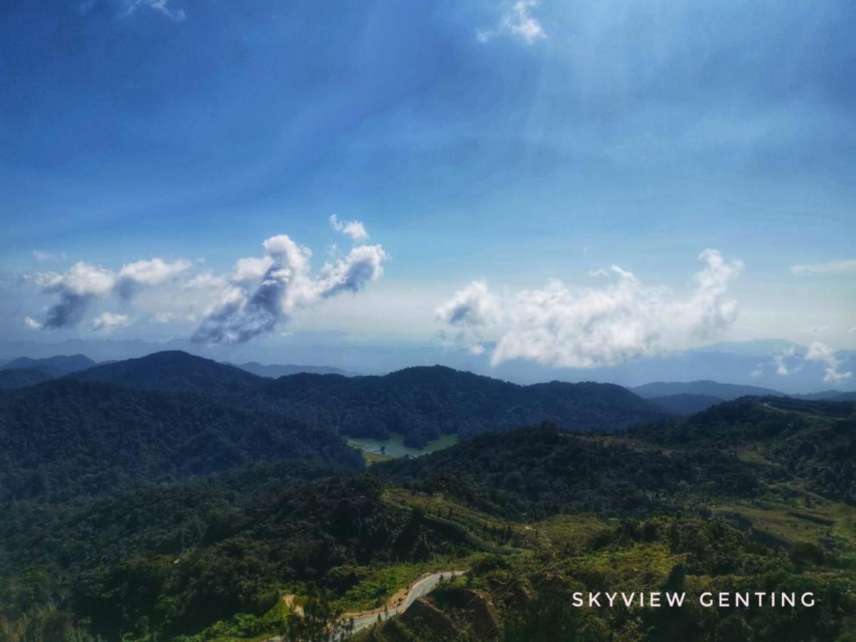 12 Pax Skyview Homestay 2 Family Room 2R2B Golden Hills Mountain View Genting Highland Genting Highlands Eksteriør billede